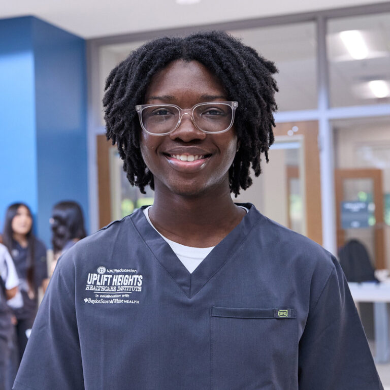 Student At Best Charter School Texas Healthcare High Schools In Dallas, Tx